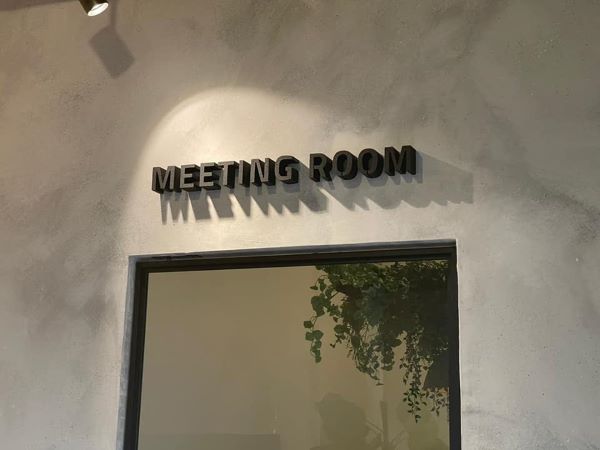 Vergaderruimte 3d logo muur